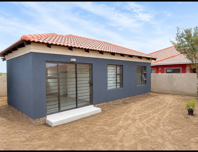 3 BEDROOM HOUSE FOR SALE IN VANDERBIJLPARK CE 4